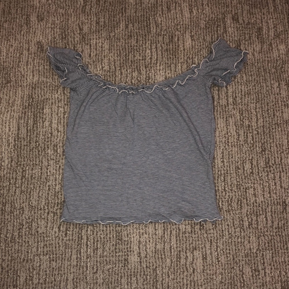 Off the shoulder top from Brandy Melville